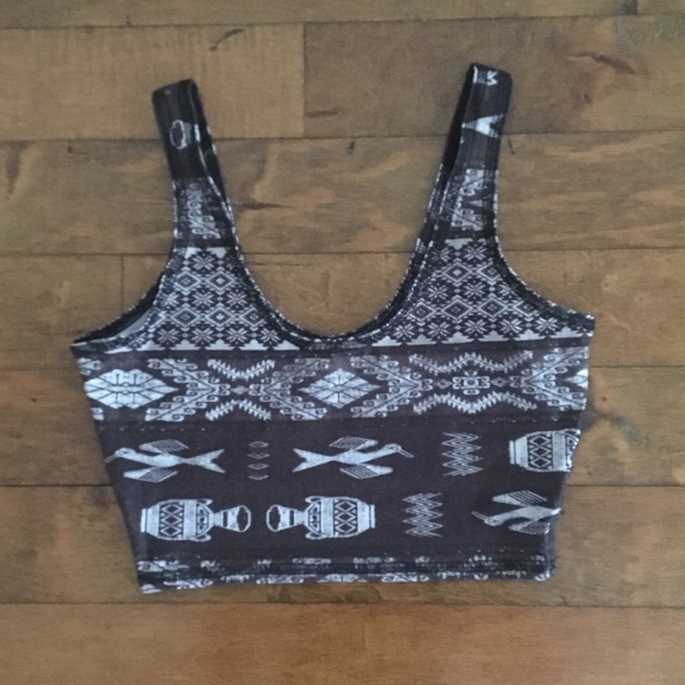 Teeki tank NWOT